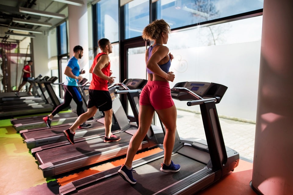 Cách điều chỉnh độ dốc máy chạy bộ
